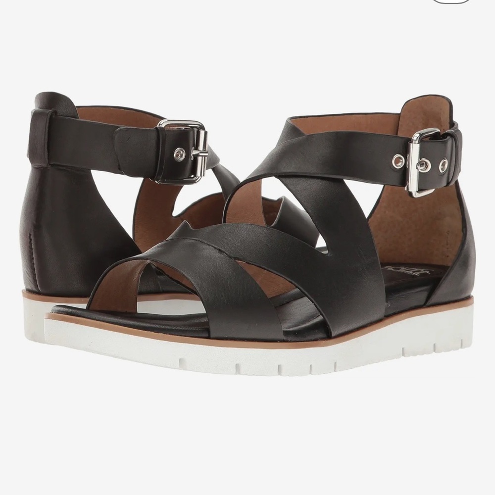 Sofft Mirabelle in Black Size 8
